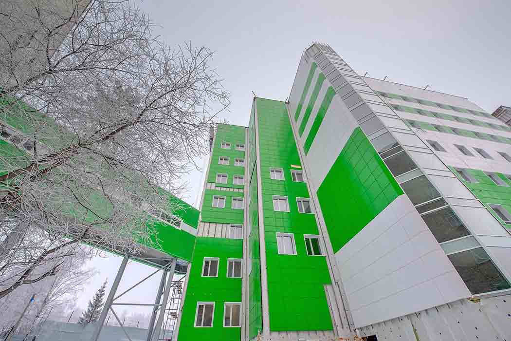 Перинатальный центр в Новосибирске сдадут раньше срока под ковид-госпиталь